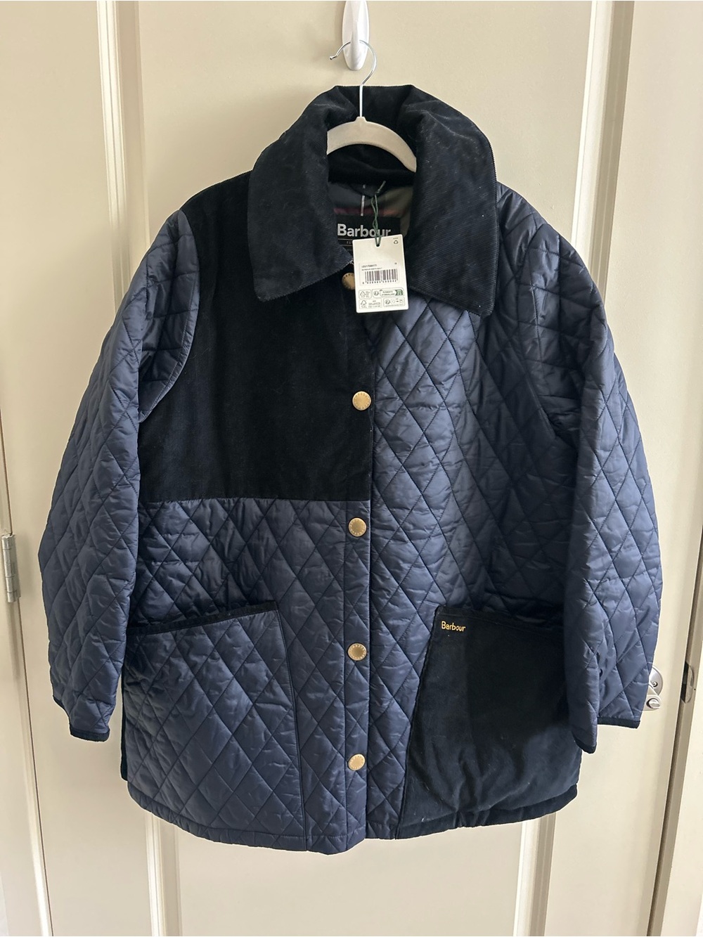 New! NWT Barbour Size 12 US Reeth Quilted Jacket Navy Blue Corduroy Trim Tartan